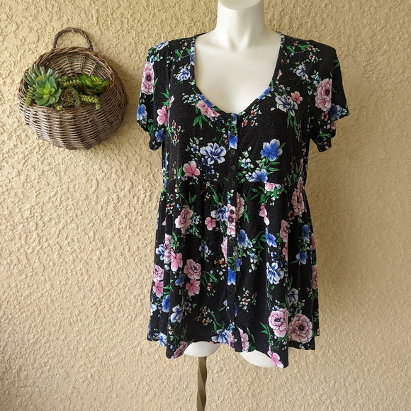 Torrid super knitted floral button down shirt size 3 - Picture 1 of 5